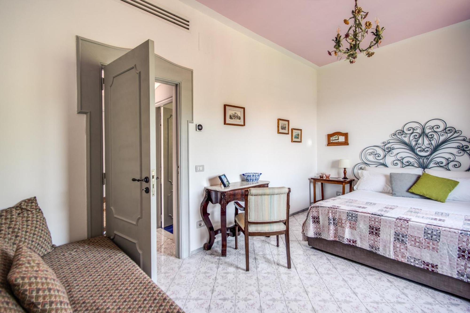 M Suites Sorrento Eksteriør bilde