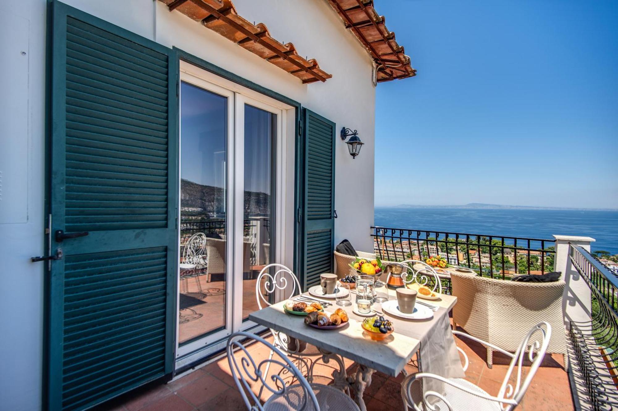 M Suites Sorrento Eksteriør bilde